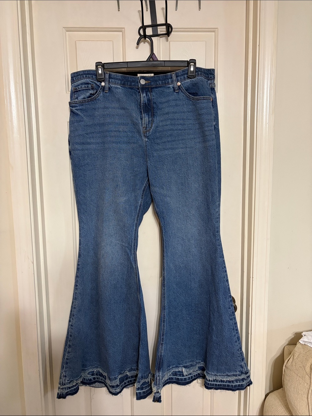 torrid Distressed Hem Wide Leg Jeans in Blue